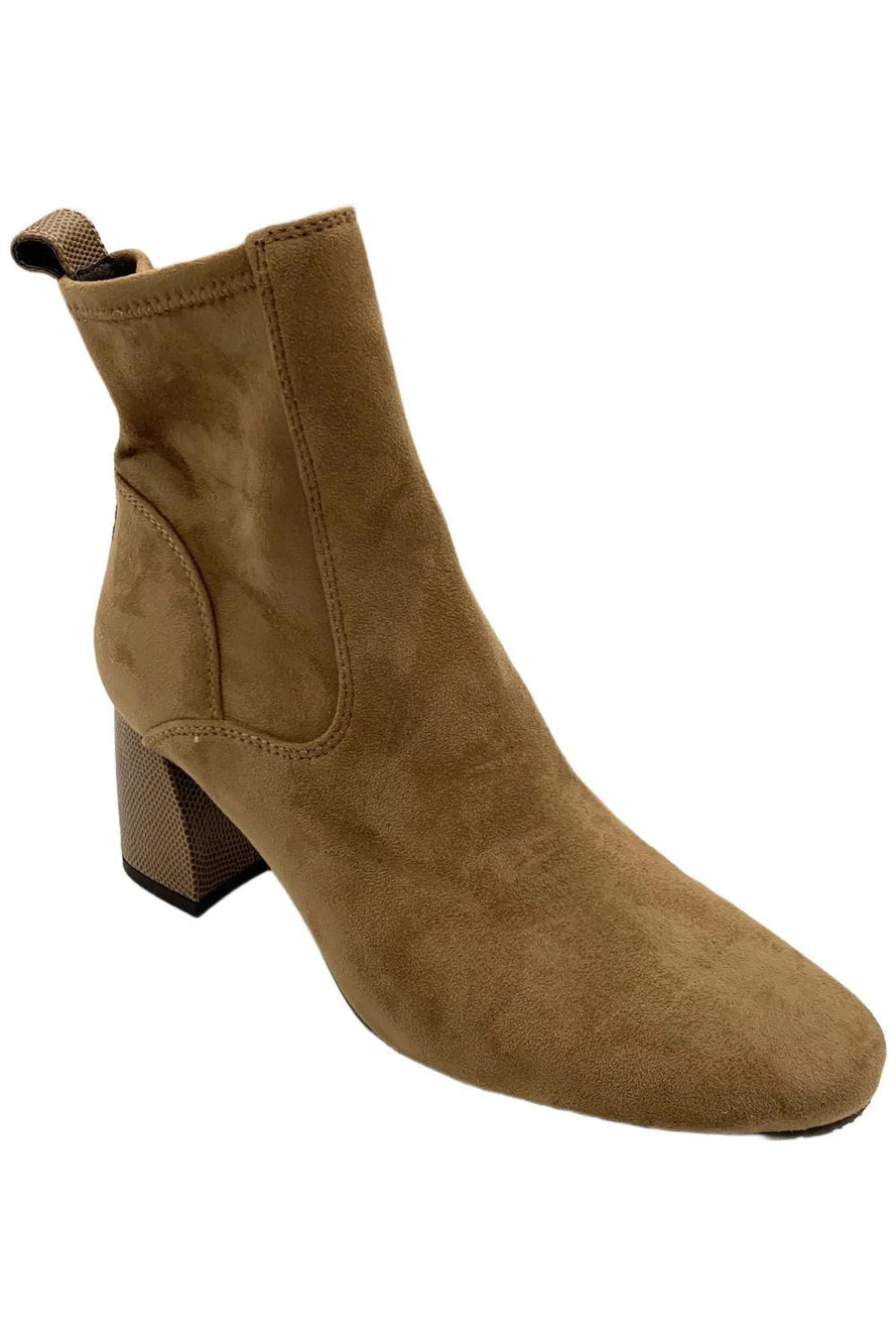 Donald Pliner Women's Niri Heeled Ankle Bootie Stretch Suede Saddle - Medium